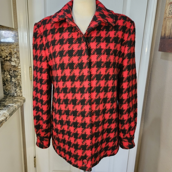 Pendleton Jackets & Blazers - Pendleton Red and Black Wool Houndstooth Jacket Size 10